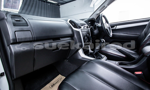 Buy Used Isuzu D-Max White Car in Bangkok in Bangkok Buy Used Isuzu D-Max White Car in Bangkok in Bangkok