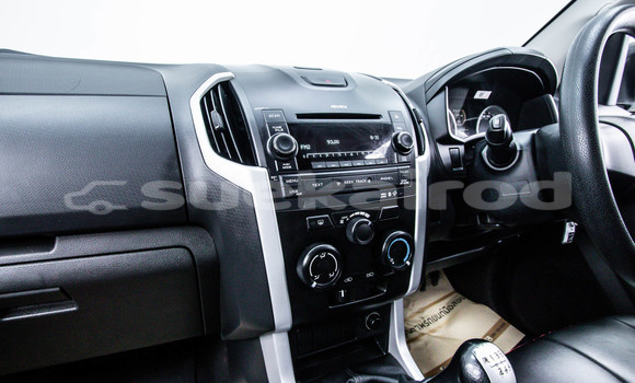 Buy Used Isuzu D-Max White Car in Bangkok in Bangkok Buy Used Isuzu D-Max White Car in Bangkok in Bangkok