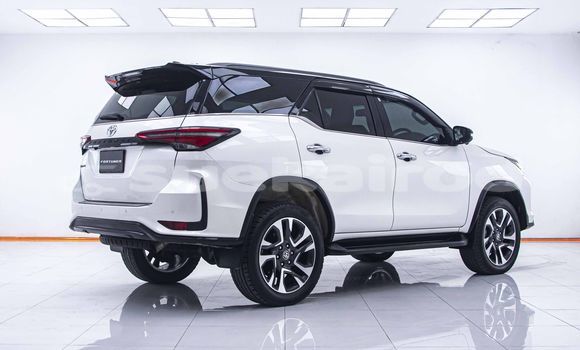 ซื้อ รถมือสอง Toyota Fortuner ขาว รถยนต์ ใน %{เมือง} ใน กรุงเทพมหานคร ซื้อ รถมือสอง Toyota Fortuner ขาว รถยนต์ ใน %{เมือง} ใน กรุงเทพมหานคร