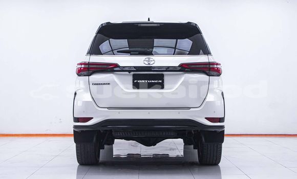 ซื้อ รถมือสอง Toyota Fortuner ขาว รถยนต์ ใน %{เมือง} ใน กรุงเทพมหานคร ซื้อ รถมือสอง Toyota Fortuner ขาว รถยนต์ ใน %{เมือง} ใน กรุงเทพมหานคร