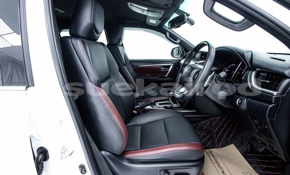 ซื้อ รถมือสอง Toyota Fortuner ขาว รถยนต์ ใน %{เมือง} ใน กรุงเทพมหานคร ซื้อ รถมือสอง Toyota Fortuner ขาว รถยนต์ ใน %{เมือง} ใน กรุงเทพมหานคร