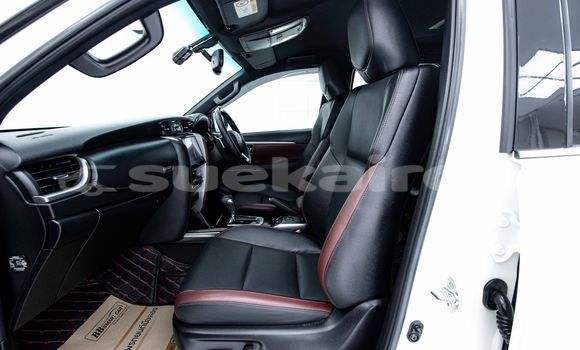 ซื้อ รถมือสอง Toyota Fortuner ขาว รถยนต์ ใน %{เมือง} ใน กรุงเทพมหานคร ซื้อ รถมือสอง Toyota Fortuner ขาว รถยนต์ ใน %{เมือง} ใน กรุงเทพมหานคร