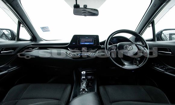 ซื้อ รถมือสอง Toyota C-HR อื่น ๆ รถยนต์ ใน %{เมือง} ใน กรุงเทพมหานคร ซื้อ รถมือสอง Toyota C-HR อื่น ๆ รถยนต์ ใน %{เมือง} ใน กรุงเทพมหานคร