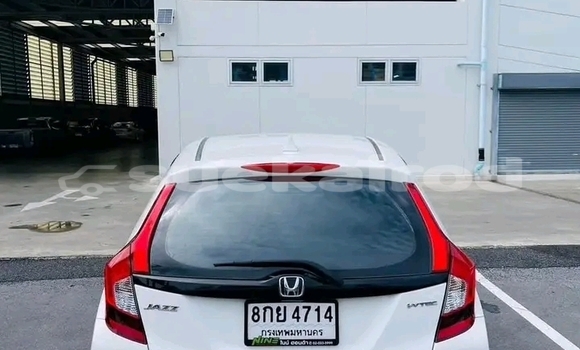 ซื้อ รถมือสอง Honda Jazz ขาว รถยนต์ ใน %{เมือง} ใน กำแพงเพชร ซื้อ รถมือสอง Honda Jazz ขาว รถยนต์ ใน %{เมือง} ใน กำแพงเพชร