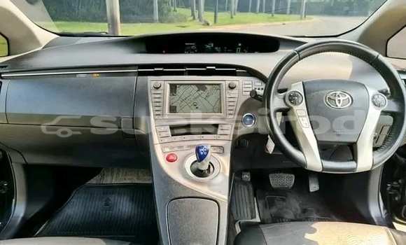 ซื้อ รถมือสอง Toyota Prius สีดำ รถยนต์ ใน %{เมือง} ใน จันทบุรี ซื้อ รถมือสอง Toyota Prius สีดำ รถยนต์ ใน %{เมือง} ใน จันทบุรี