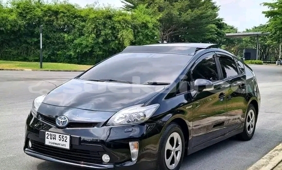 ซื้อ รถมือสอง Toyota Prius สีดำ รถยนต์ ใน %{เมือง} ใน จันทบุรี ซื้อ รถมือสอง Toyota Prius สีดำ รถยนต์ ใน %{เมือง} ใน จันทบุรี