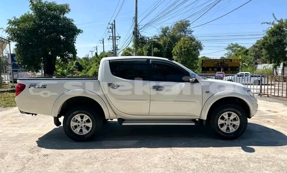 ซื้อ รถมือสอง Mitsubishi Triton ขาว รถยนต์ ใน %{เมือง} ใน ชลบุรี ซื้อ รถมือสอง Mitsubishi Triton ขาว รถยนต์ ใน %{เมือง} ใน ชลบุรี