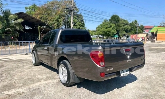ซื้อ รถมือสอง Mitsubishi Triton สีดำ รถยนต์ ใน %{เมือง} ใน อ่างทอง ซื้อ รถมือสอง Mitsubishi Triton สีดำ รถยนต์ ใน %{เมือง} ใน อ่างทอง