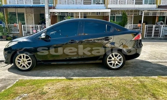 ซื้อ รถมือสอง Mazda 2 สีดำ รถยนต์ ใน %{เมือง} ใน กำแพงเพชร