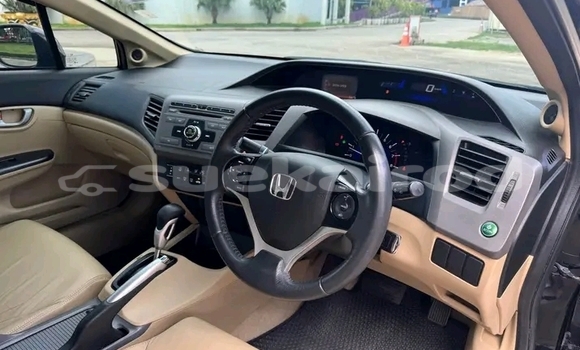 ซื้อ รถมือสอง Honda Civic สีดำ รถยนต์ ใน %{เมือง} ใน บุรีรัมย์ ซื้อ รถมือสอง Honda Civic สีดำ รถยนต์ ใน %{เมือง} ใน บุรีรัมย์