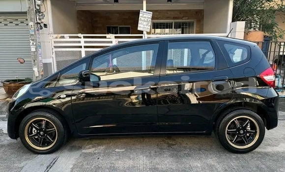 ซื้อ รถมือสอง Honda Jazz สีดำ รถยนต์ ใน %{เมือง} ใน กาญจนบุรี ซื้อ รถมือสอง Honda Jazz สีดำ รถยนต์ ใน %{เมือง} ใน กาญจนบุรี