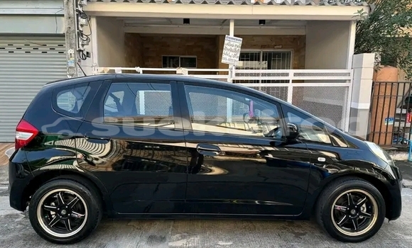 ซื้อ รถมือสอง Honda Jazz สีดำ รถยนต์ ใน %{เมือง} ใน กาญจนบุรี ซื้อ รถมือสอง Honda Jazz สีดำ รถยนต์ ใน %{เมือง} ใน กาญจนบุรี