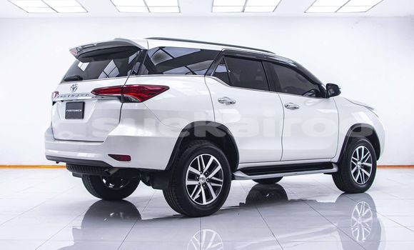 ซื้อ รถมือสอง Toyota Fortuner ขาว รถยนต์ ใน %{เมือง} ใน กรุงเทพมหานคร ซื้อ รถมือสอง Toyota Fortuner ขาว รถยนต์ ใน %{เมือง} ใน กรุงเทพมหานคร