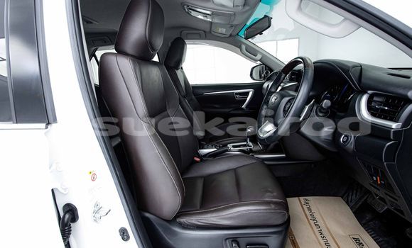 ซื้อ รถมือสอง Toyota Fortuner ขาว รถยนต์ ใน %{เมือง} ใน กรุงเทพมหานคร ซื้อ รถมือสอง Toyota Fortuner ขาว รถยนต์ ใน %{เมือง} ใน กรุงเทพมหานคร