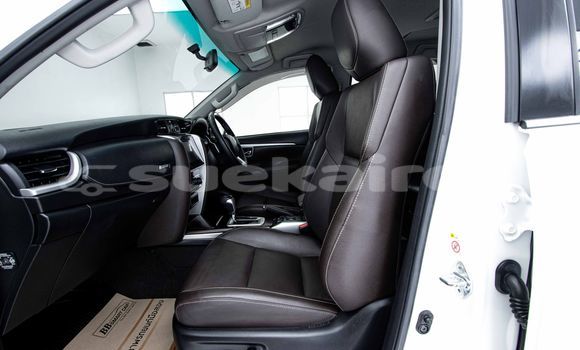 ซื้อ รถมือสอง Toyota Fortuner ขาว รถยนต์ ใน %{เมือง} ใน กรุงเทพมหานคร ซื้อ รถมือสอง Toyota Fortuner ขาว รถยนต์ ใน %{เมือง} ใน กรุงเทพมหานคร
