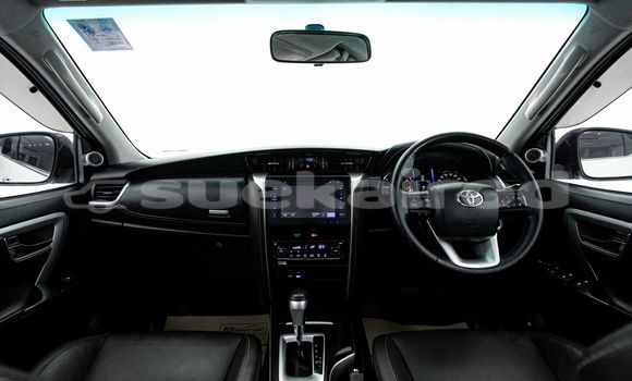 ซื้อ รถมือสอง Toyota Fortuner ขาว รถยนต์ ใน %{เมือง} ใน กรุงเทพมหานคร ซื้อ รถมือสอง Toyota Fortuner ขาว รถยนต์ ใน %{เมือง} ใน กรุงเทพมหานคร