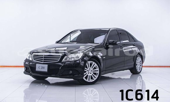 Buy Used Mercedes-Benz C-Classe Black Car in Bangkok in Bangkok