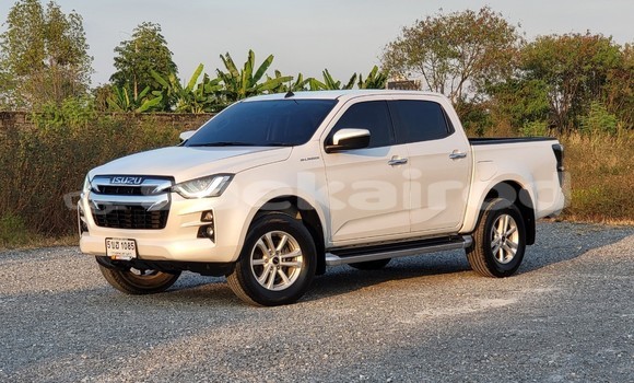 Buy Used Isuzu D-max Hi-Lander 4 dr White Car in Bangkok in Bangkok Buy Used Isuzu D-max Hi-Lander 4 dr White Car in Bangkok in Bangkok