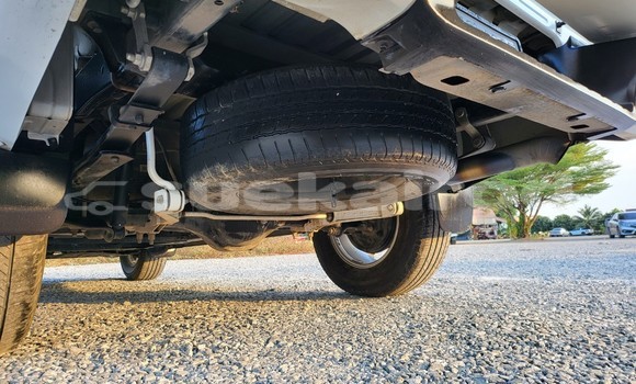 Buy Used Isuzu D-max Hi-Lander 4 dr White Car in Bangkok in Bangkok Buy Used Isuzu D-max Hi-Lander 4 dr White Car in Bangkok in Bangkok