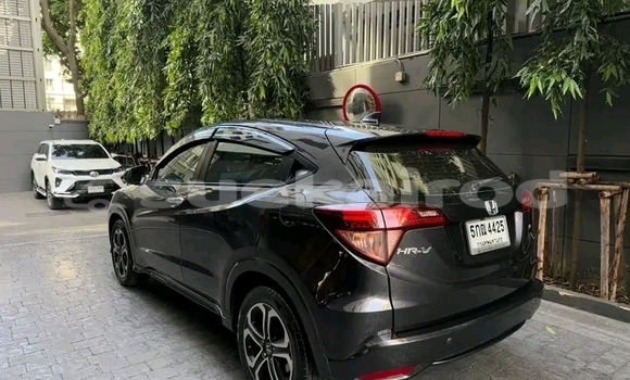 ซื้อ รถมือสอง Honda HR-V สีดำ รถยนต์ ใน %{เมือง} ใน ชัยนาท ซื้อ รถมือสอง Honda HR-V สีดำ รถยนต์ ใน %{เมือง} ใน ชัยนาท