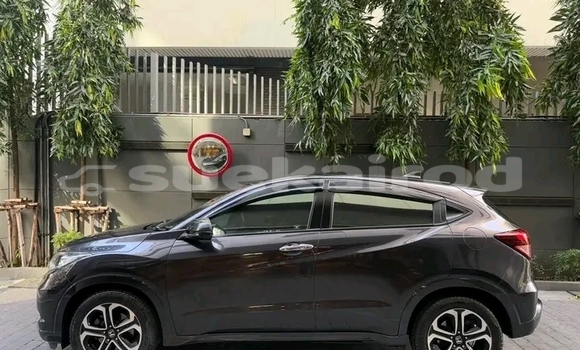 ซื้อ รถมือสอง Honda HR-V สีดำ รถยนต์ ใน %{เมือง} ใน ชัยนาท ซื้อ รถมือสอง Honda HR-V สีดำ รถยนต์ ใน %{เมือง} ใน ชัยนาท