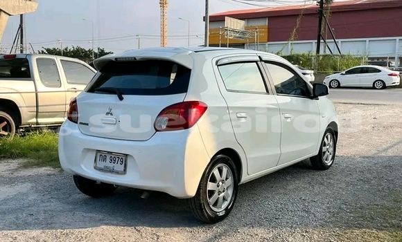 ซื้อ รถมือสอง Mitsubishi Mirage ขาว รถยนต์ ใน %{เมือง} ใน ชัยนาท ซื้อ รถมือสอง Mitsubishi Mirage ขาว รถยนต์ ใน %{เมือง} ใน ชัยนาท