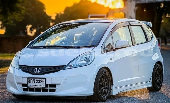 ซื้อ รถมือสอง Honda Jazz ขาว รถยนต์ ใน %{เมือง} ใน ฉะเชิงเทรา ซื้อ รถมือสอง Honda Jazz ขาว รถยนต์ ใน %{เมือง} ใน ฉะเชิงเทรา