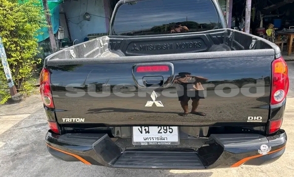 ซื้อ รถมือสอง Mitsubishi Diamante สีดำ รถยนต์ ใน %{เมือง} ใน ชัยนาท ซื้อ รถมือสอง Mitsubishi Diamante สีดำ รถยนต์ ใน %{เมือง} ใน ชัยนาท