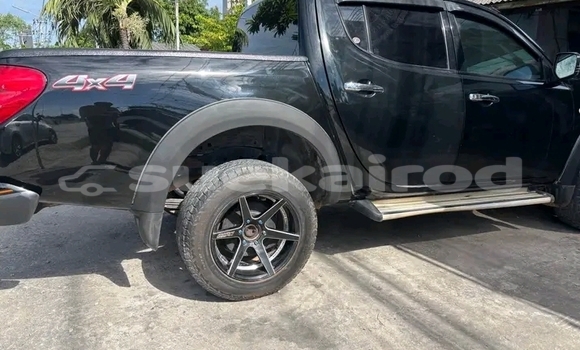 ซื้อ รถมือสอง Mitsubishi Diamante สีดำ รถยนต์ ใน %{เมือง} ใน ชัยนาท ซื้อ รถมือสอง Mitsubishi Diamante สีดำ รถยนต์ ใน %{เมือง} ใน ชัยนาท