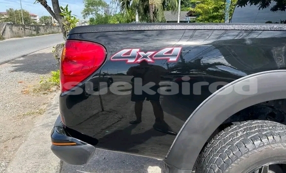 ซื้อ รถมือสอง Mitsubishi Diamante สีดำ รถยนต์ ใน %{เมือง} ใน ชัยนาท ซื้อ รถมือสอง Mitsubishi Diamante สีดำ รถยนต์ ใน %{เมือง} ใน ชัยนาท