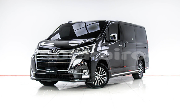 Buy Used Toyota Crown Majesta Black Car in Bangkok in Bangkok Buy Used Toyota Crown Majesta Black Car in Bangkok in Bangkok