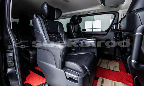 Buy Used Toyota Crown Majesta Black Car in Bangkok in Bangkok Buy Used Toyota Crown Majesta Black Car in Bangkok in Bangkok