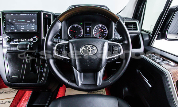 Buy Used Toyota Crown Majesta Black Car in Bangkok in Bangkok Buy Used Toyota Crown Majesta Black Car in Bangkok in Bangkok