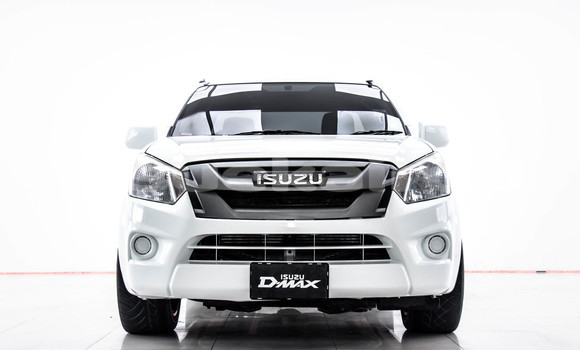 Buy Used Isuzu D-Max White Car in Bangkok in Bangkok Buy Used Isuzu D-Max White Car in Bangkok in Bangkok