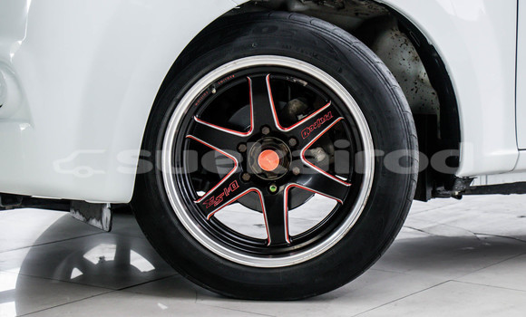 Buy Used Isuzu D-Max White Car in Bangkok in Bangkok Buy Used Isuzu D-Max White Car in Bangkok in Bangkok