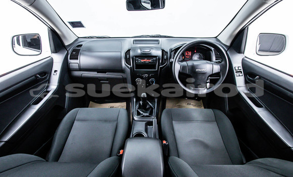 Buy Used Isuzu D-Max White Car in Bangkok in Bangkok Buy Used Isuzu D-Max White Car in Bangkok in Bangkok