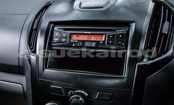 Buy Used Isuzu D-Max White Car in Bangkok in Bangkok Buy Used Isuzu D-Max White Car in Bangkok in Bangkok