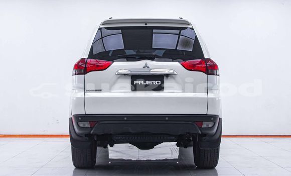 ซื้อ รถมือสอง Mitsubishi Pajero ขาว รถยนต์ ใน %{เมือง} ใน กรุงเทพมหานคร ซื้อ รถมือสอง Mitsubishi Pajero ขาว รถยนต์ ใน %{เมือง} ใน กรุงเทพมหานคร