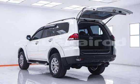ซื้อ รถมือสอง Mitsubishi Pajero ขาว รถยนต์ ใน %{เมือง} ใน กรุงเทพมหานคร ซื้อ รถมือสอง Mitsubishi Pajero ขาว รถยนต์ ใน %{เมือง} ใน กรุงเทพมหานคร