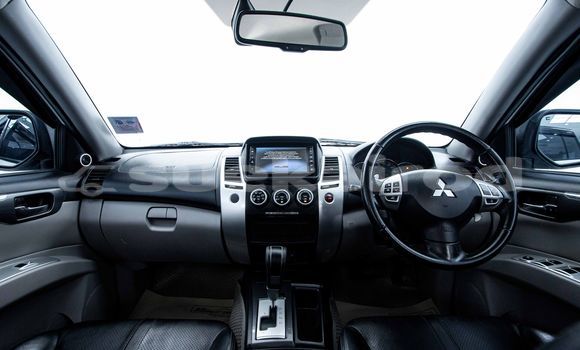 ซื้อ รถมือสอง Mitsubishi Pajero ขาว รถยนต์ ใน %{เมือง} ใน กรุงเทพมหานคร ซื้อ รถมือสอง Mitsubishi Pajero ขาว รถยนต์ ใน %{เมือง} ใน กรุงเทพมหานคร