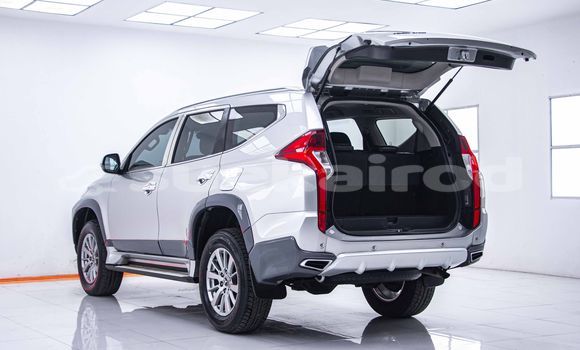 Buy Used Mitsubishi Pajero Other Car in Bangkok in Bangkok Buy Used Mitsubishi Pajero Other Car in Bangkok in Bangkok