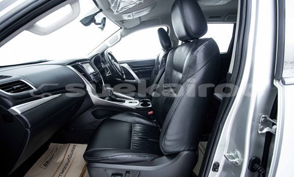 Buy Used Mitsubishi Pajero Other Car in Bangkok in Bangkok Buy Used Mitsubishi Pajero Other Car in Bangkok in Bangkok