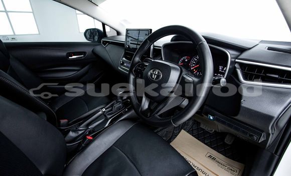 Buy Used Toyota Altis White Car in Bangkok in Bangkok Buy Used Toyota Altis White Car in Bangkok in Bangkok