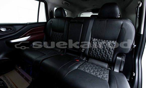 Buy Used Nissan X-Terra White Car in Bangkok in Bangkok Buy Used Nissan X-Terra White Car in Bangkok in Bangkok