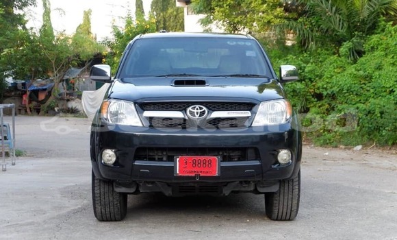 ซื้อ รถมือสอง Toyota Vigo สีดำ รถยนต์ ใน %{เมือง} ใน กรุงเทพมหานคร