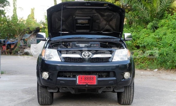 Buy Used Toyota Vigo Black Car in Bangkok in Bangkok Buy Used Toyota Vigo Black Car in Bangkok in Bangkok