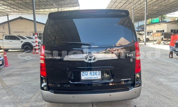 Buy Used Hyundai H1 Black Car in Bangkok in Bangkok Buy Used Hyundai H1 Black Car in Bangkok in Bangkok