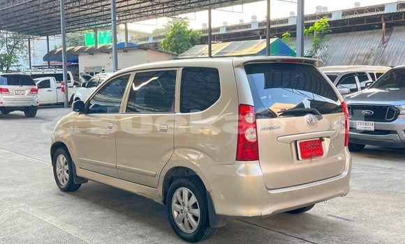 Buy Used Toyota Avanza Other Car in Bangkok in Bangkok Buy Used Toyota Avanza Other Car in Bangkok in Bangkok