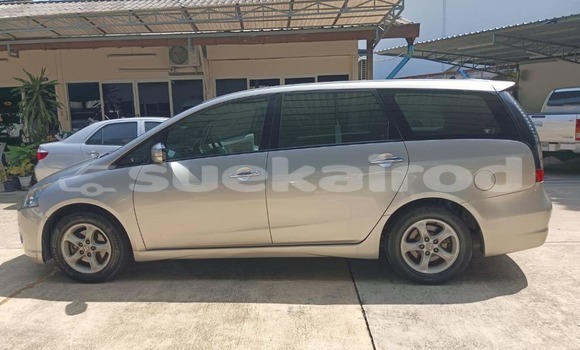 Buy Used Mitsubishi eK Space Other Car in Bangkok in Bangkok Buy Used Mitsubishi eK Space Other Car in Bangkok in Bangkok