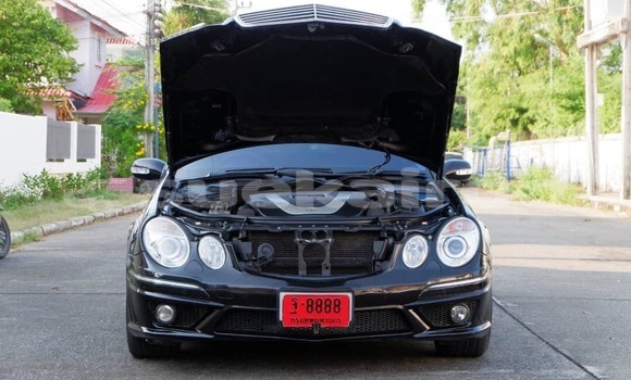 ซื้อ รถมือสอง Mercedes‒Benz E–Class สีดำ รถยนต์ ใน %{เมือง} ใน กรุงเทพมหานคร ซื้อ รถมือสอง Mercedes‒Benz E–Class สีดำ รถยนต์ ใน %{เมือง} ใน กรุงเทพมหานคร